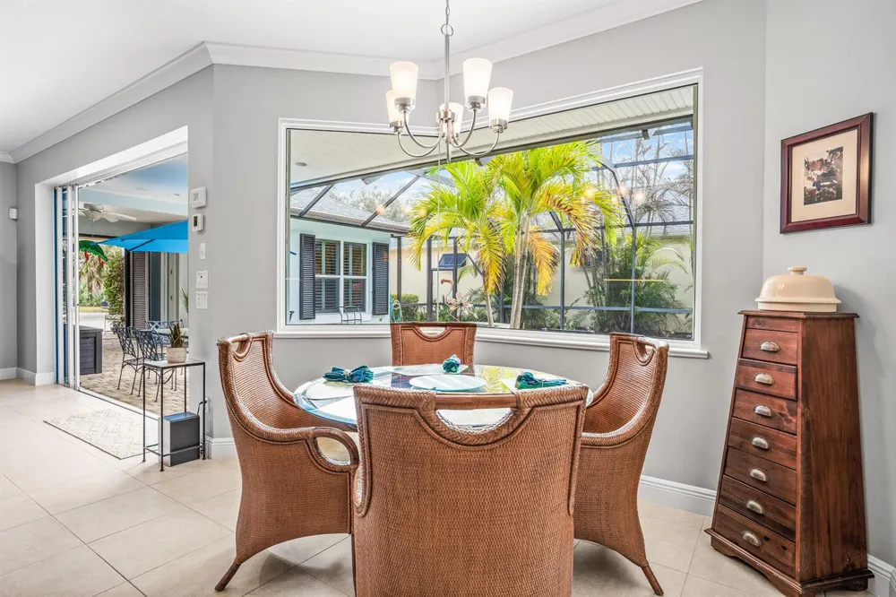 224 Oak Hammock Circle SW Vero Beach, FL 32962