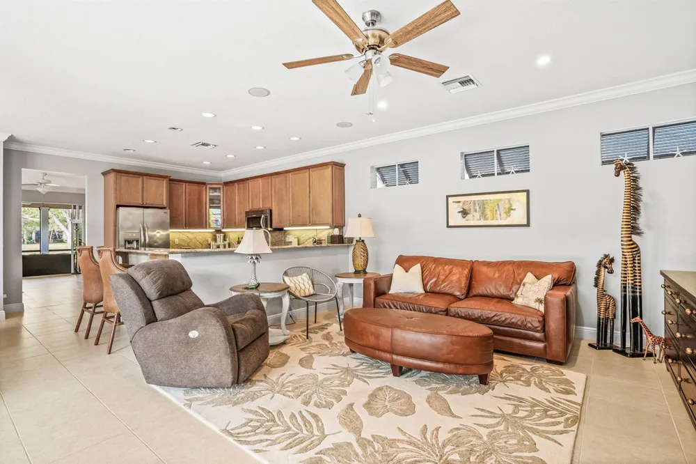 224 Oak Hammock Circle SW Vero Beach, FL 32962