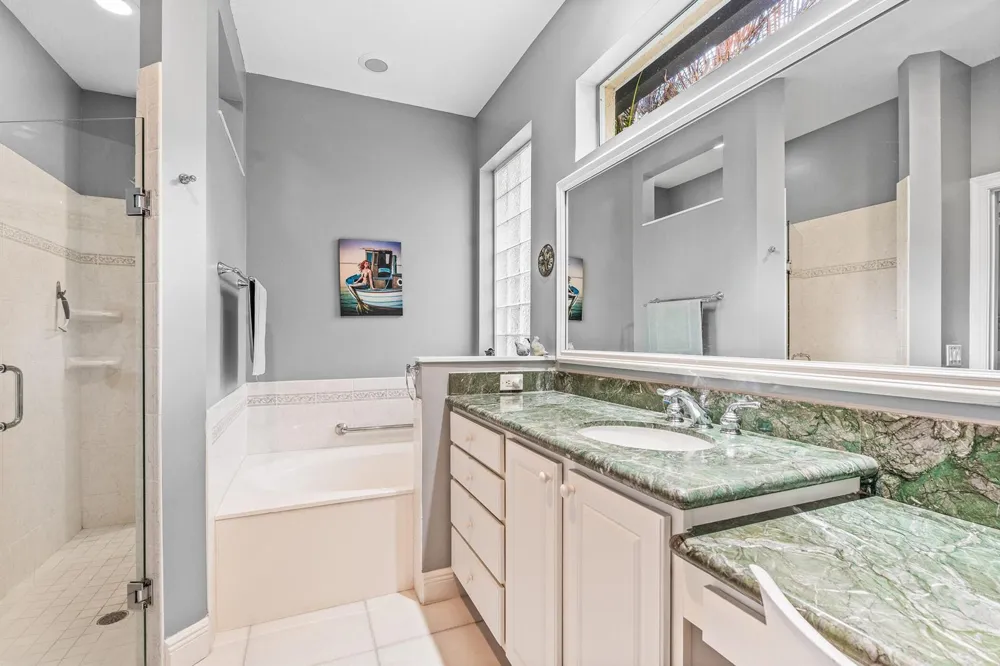 224 Oak Hammock Circle SW Vero Beach, FL 32962