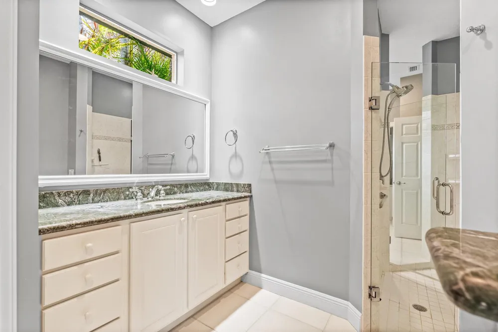 224 Oak Hammock Circle SW Vero Beach, FL 32962