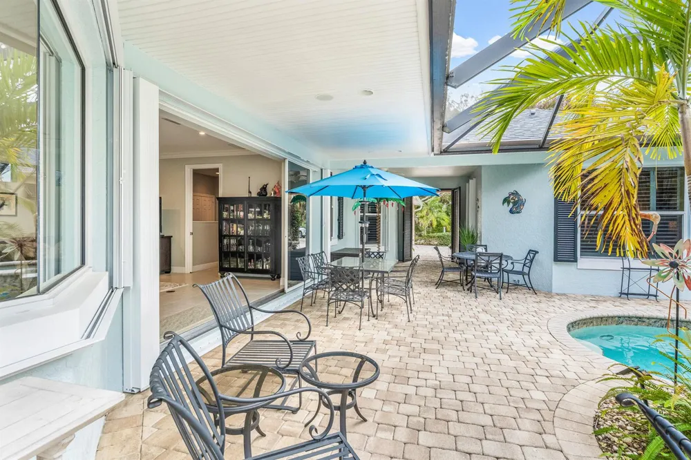 224 Oak Hammock Circle SW Vero Beach, FL 32962