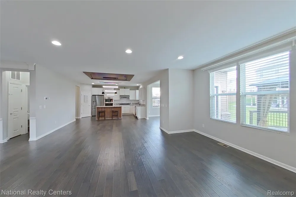 58180 Jonagold Lane Lyon Charter Township, MI 48165