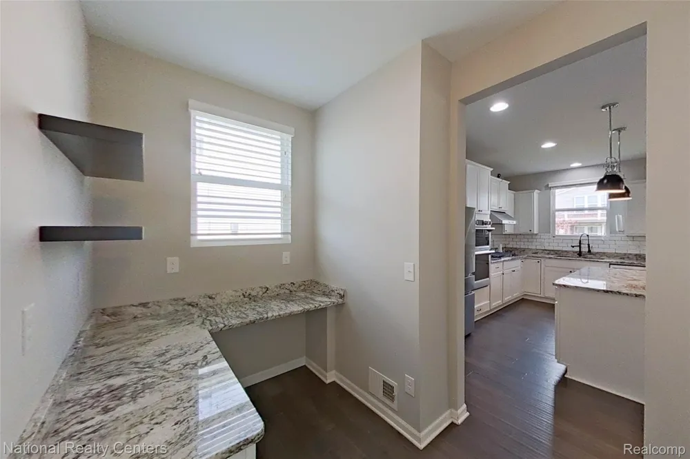 58180 Jonagold Lane Lyon Charter Township, MI 48165