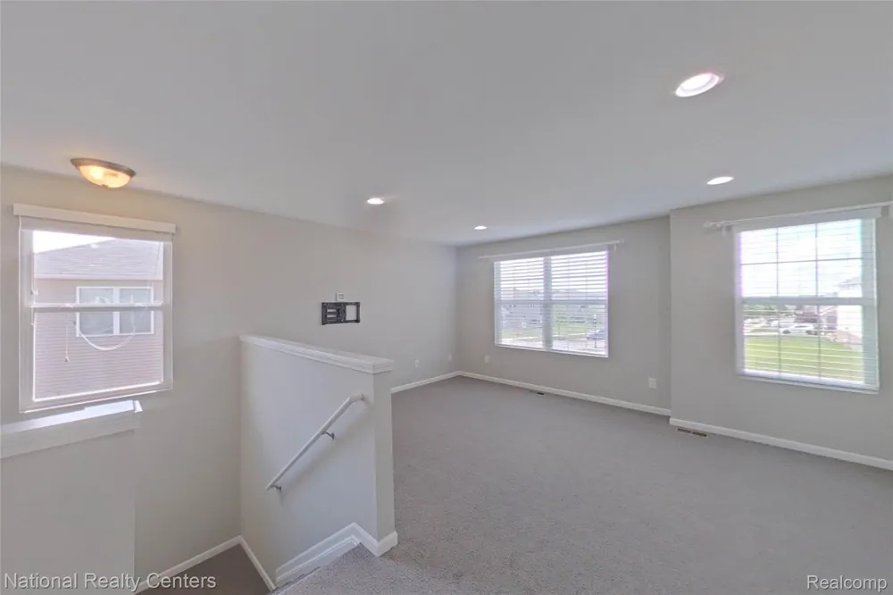 58180 Jonagold Lane Lyon Charter Township, MI 48165