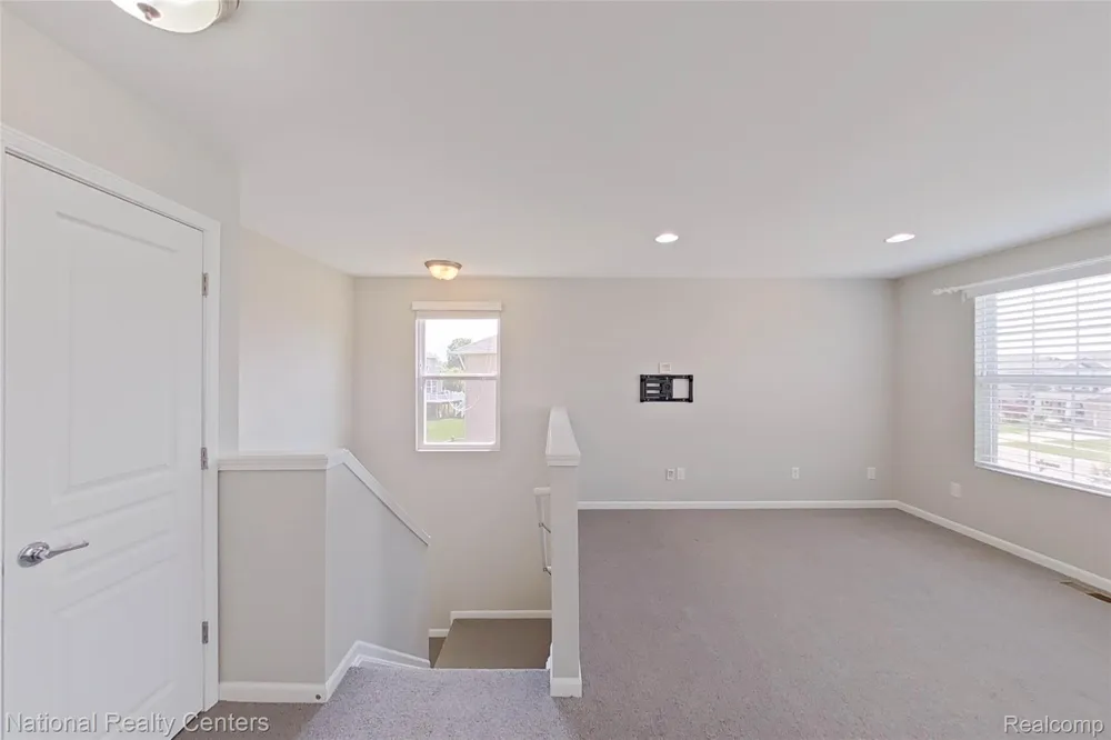 58180 Jonagold Lane Lyon Charter Township, MI 48165