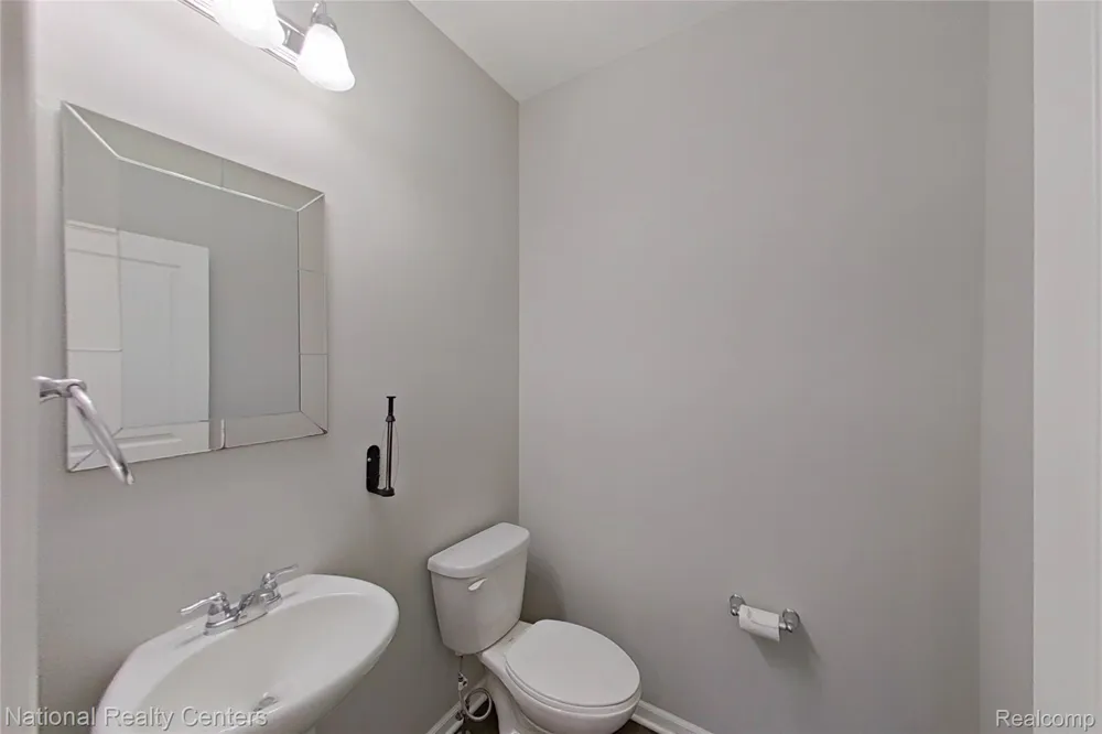 58180 Jonagold Lane Lyon Charter Township, MI 48165