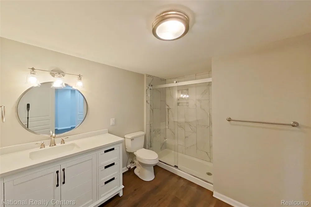 58180 Jonagold Lane Lyon Charter Township, MI 48165