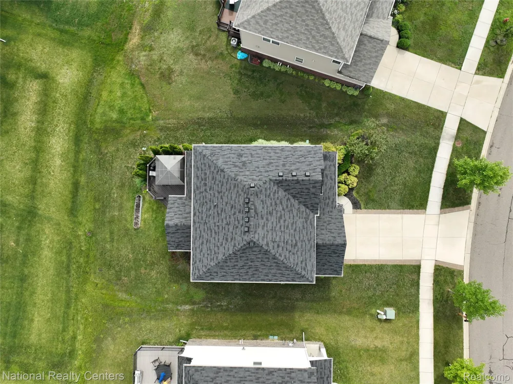 58180 Jonagold Lane Lyon Charter Township, MI 48165