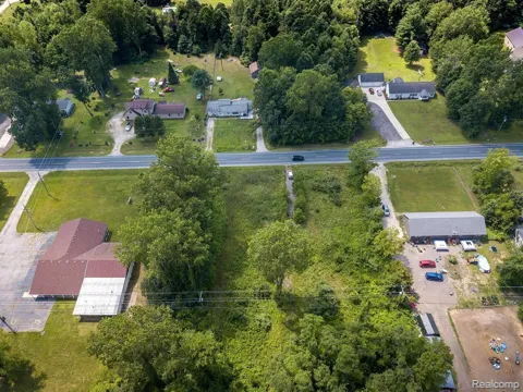 13685 Rawsonville Road