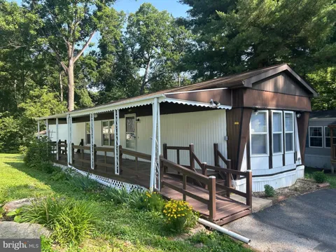 135 LOCUST LANE