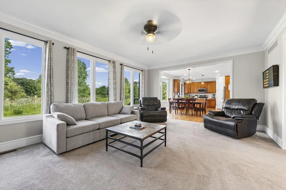 68242 Lake Angela Pointe Street Richmond City, MI 48062