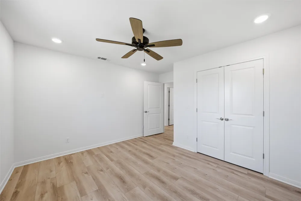 2303 Pilgrim Lane Lorena, TX 76655
