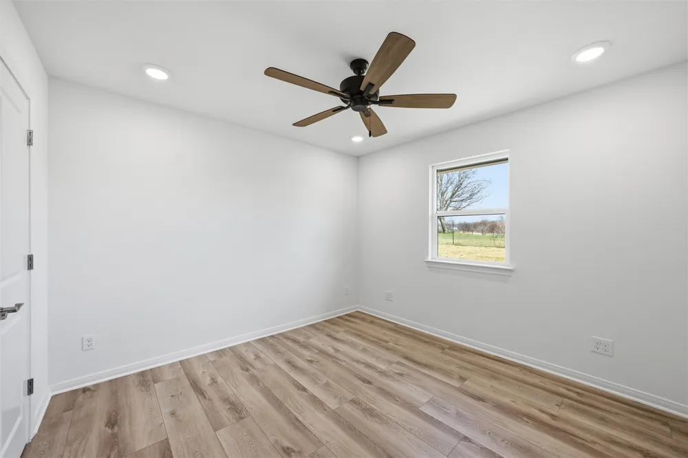 2303 Pilgrim Lane Lorena, TX 76655