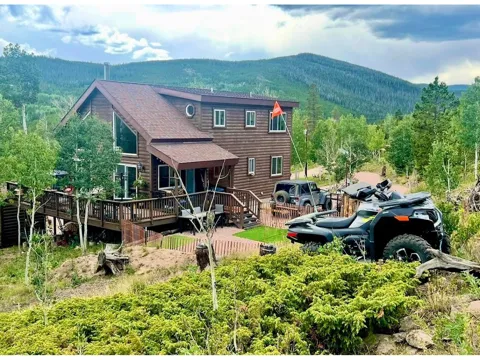 3689 ottawa Way