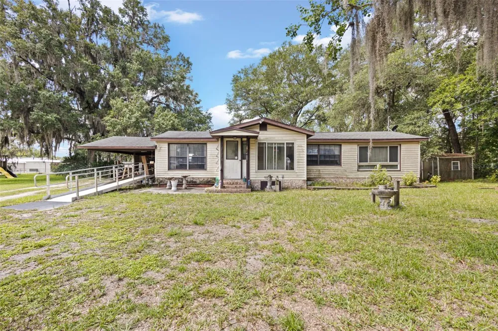 604 W MARKET ROAD Starke, FL 32091