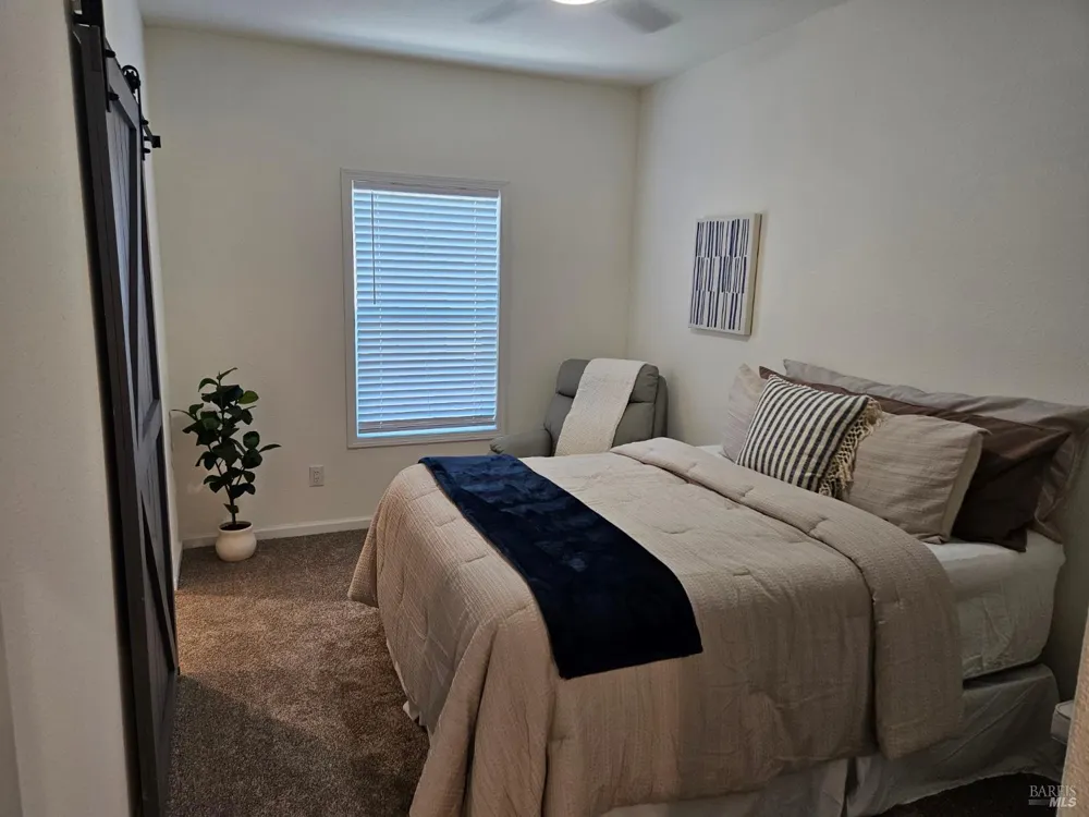 3142 Loretta Way ##27 Santa Rosa, CA 95403
