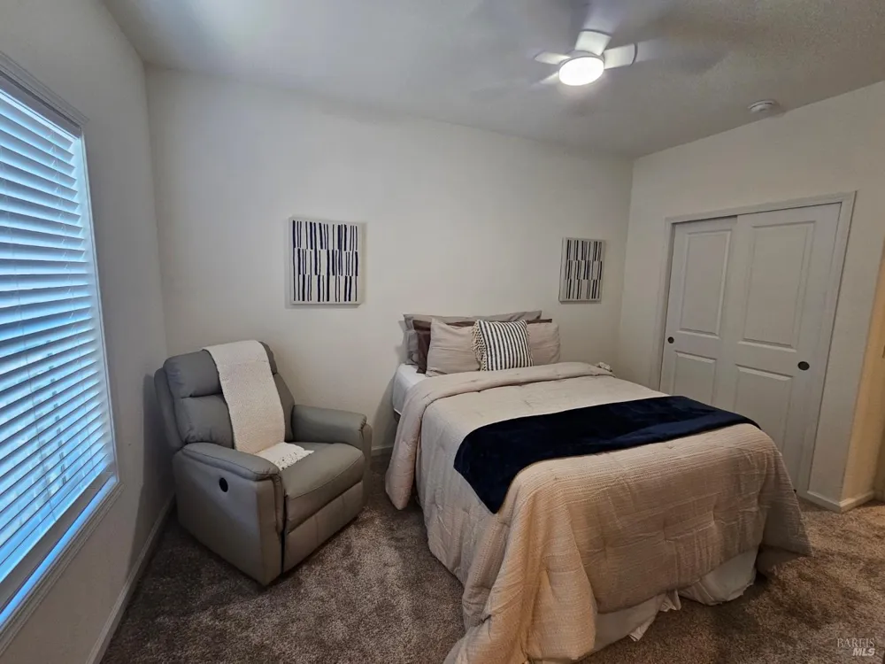 3142 Loretta Way ##27 Santa Rosa, CA 95403