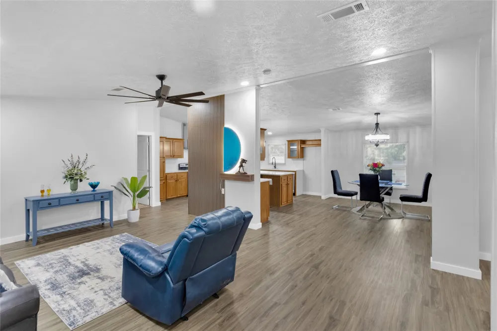 10595 Northlake Circle Kemp, TX 75143