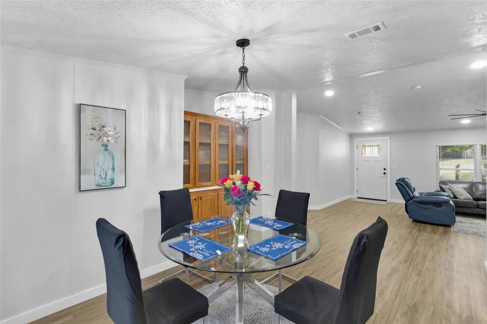 10595 Northlake Circle Kemp, TX 75143
