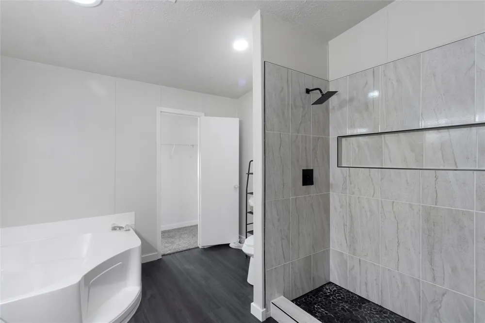 10595 Northlake Circle Kemp, TX 75143