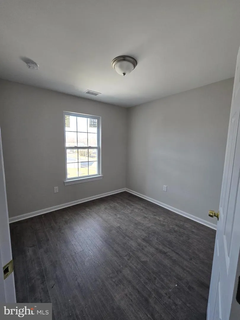 40 RUSSEL SMITH Lawrence, NJ 08648