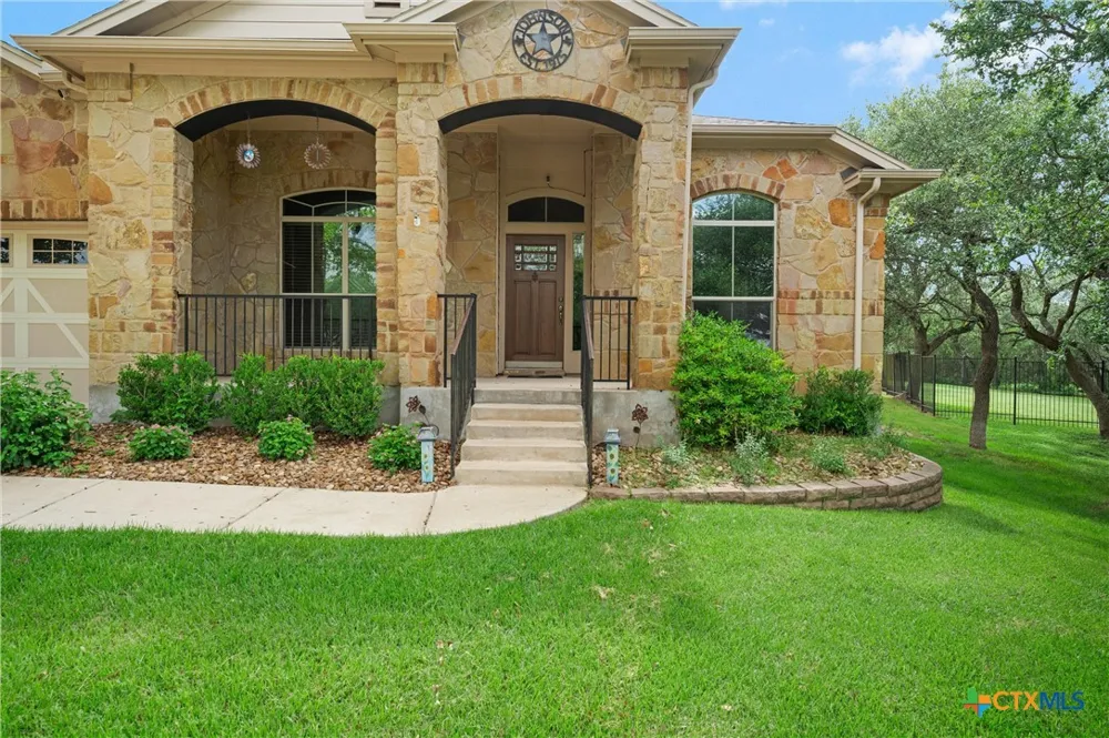 1036 San Pedro New Braunfels, TX 78132