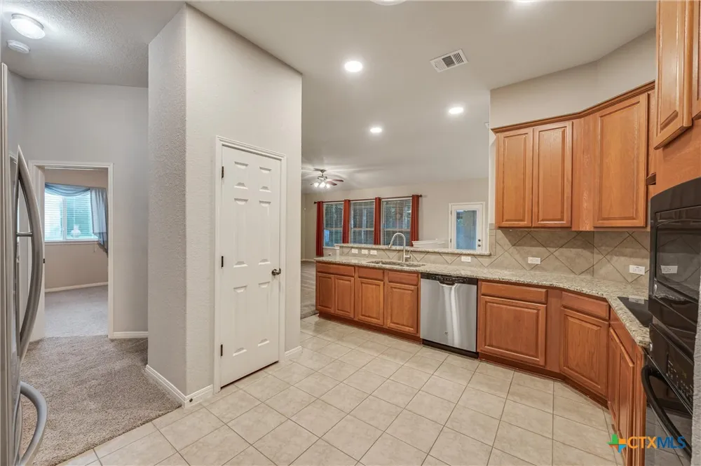 1036 San Pedro New Braunfels, TX 78132