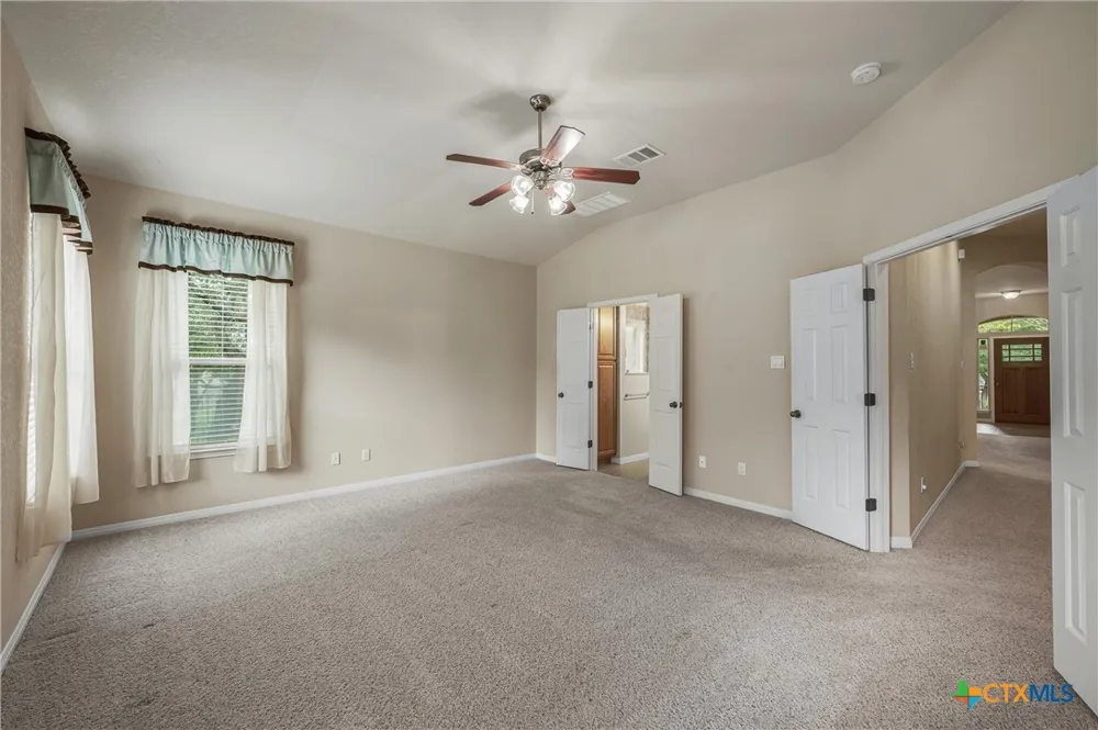 1036 San Pedro New Braunfels, TX 78132