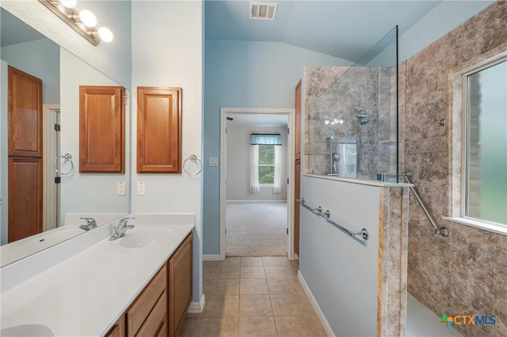 1036 San Pedro New Braunfels, TX 78132