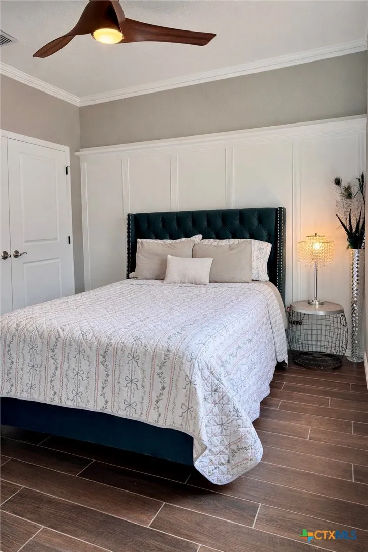 231 Navarro Xing Street #7B Seguin, TX 78155
