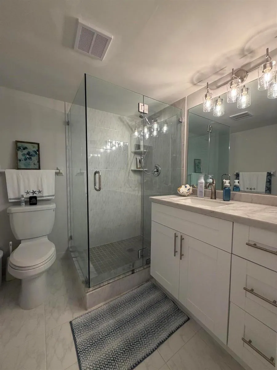 1160 Hillsboro Mile #604 Hillsboro Beach, FL 33062