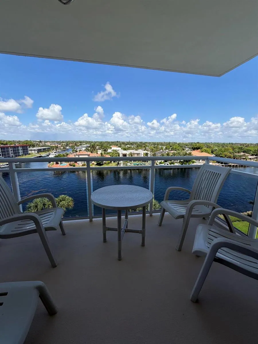 1160 Hillsboro Mile #604 Hillsboro Beach, FL 33062