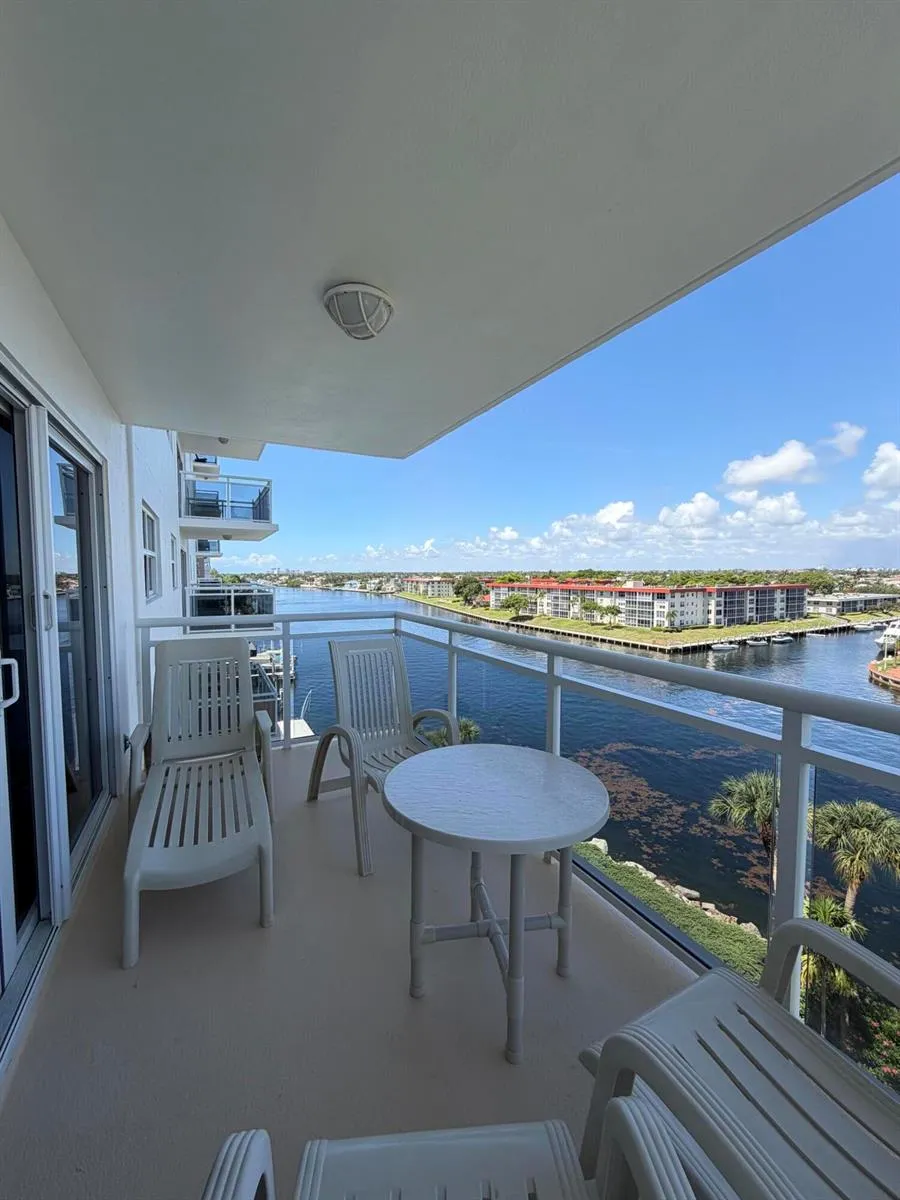 1160 Hillsboro Mile #604 Hillsboro Beach, FL 33062