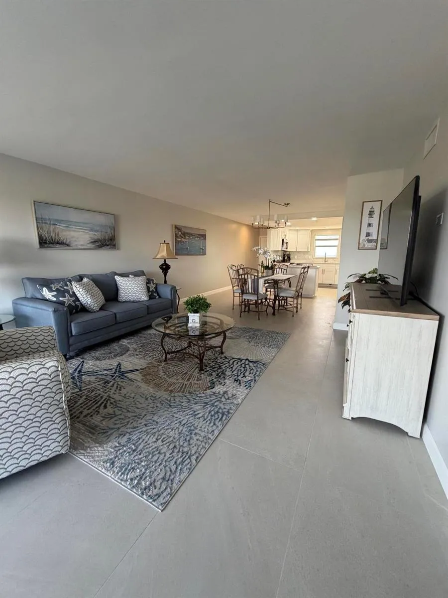 1160 Hillsboro Mile #604 Hillsboro Beach, FL 33062