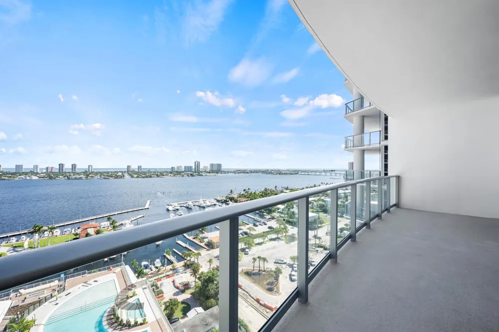 220 Lake Shore Drive #1608 Lake Park, FL 33403