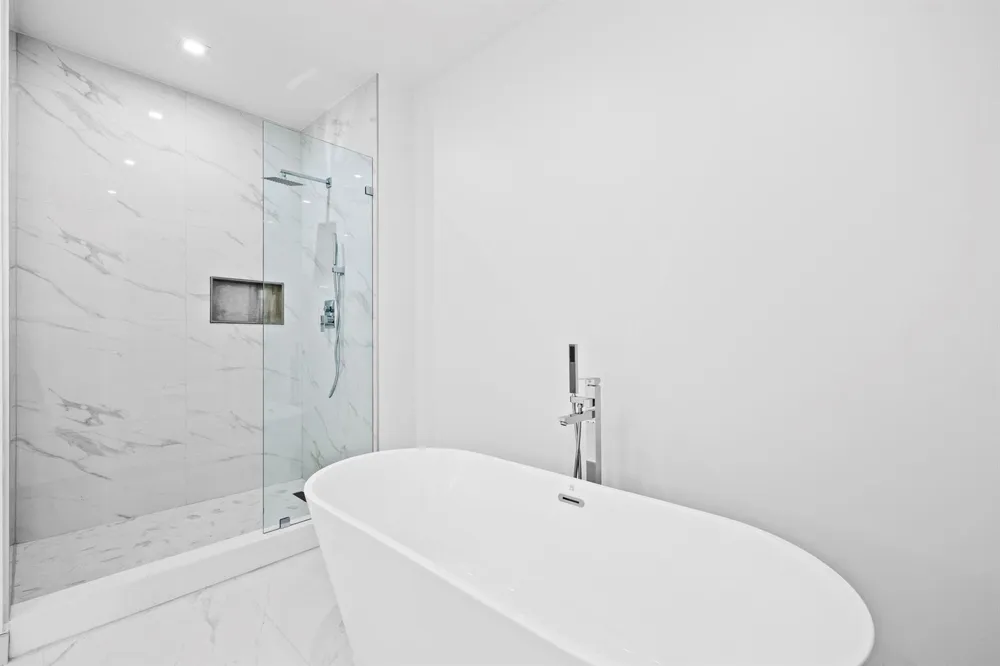 220 Lake Shore Drive #1608 Lake Park, FL 33403