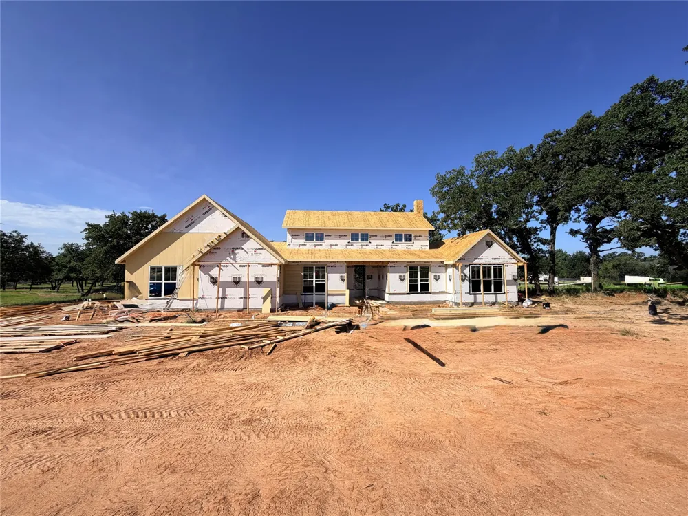 Cecil Court Poolville, TX 76487