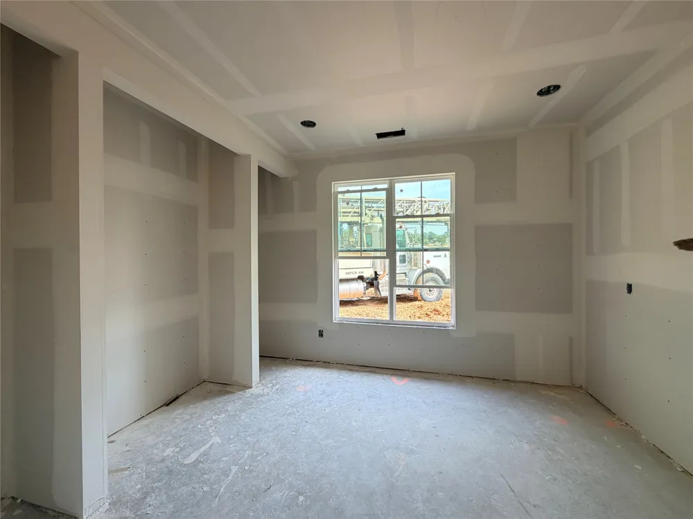 Cecil Court Poolville, TX 76487