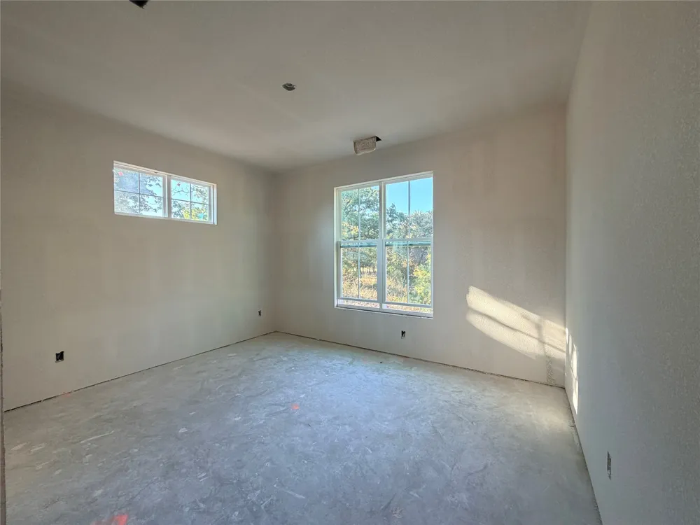 Cecil Court Poolville, TX 76487
