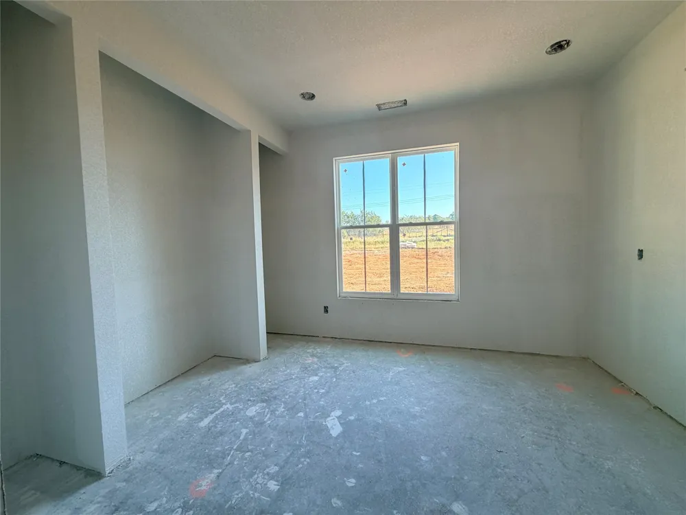 Cecil Court Poolville, TX 76487