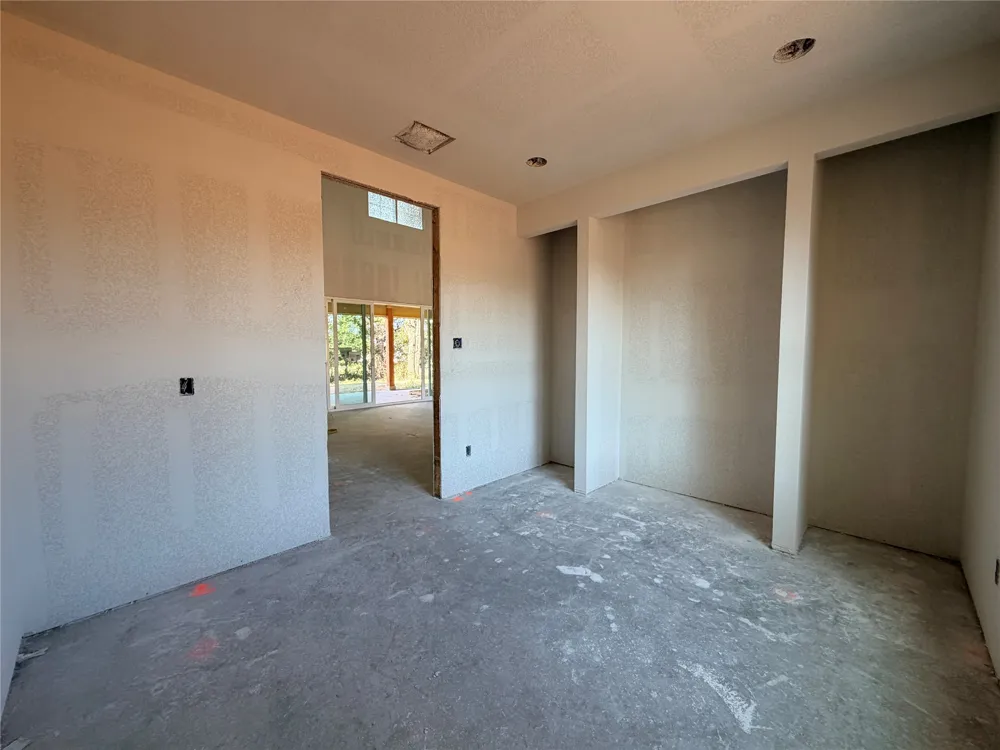 Cecil Court Poolville, TX 76487