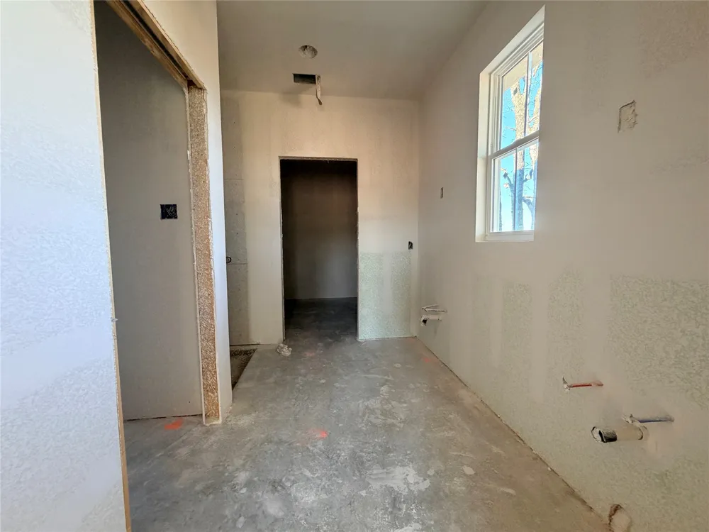 Cecil Court Poolville, TX 76487
