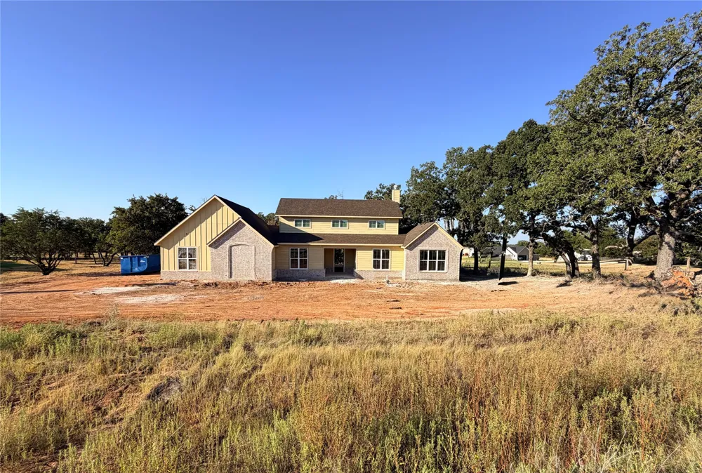 Cecil Court Poolville, TX 76487