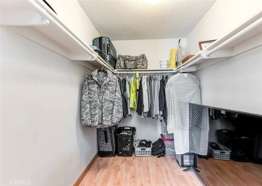 8237 Henshaw Buena Park, CA 90621
