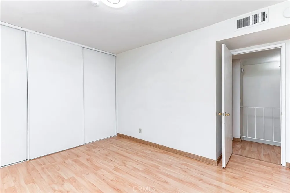 8237 Henshaw Buena Park, CA 90621