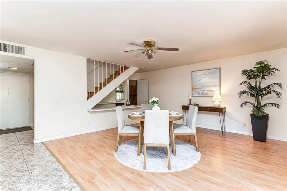 8237 Henshaw Buena Park, CA 90621