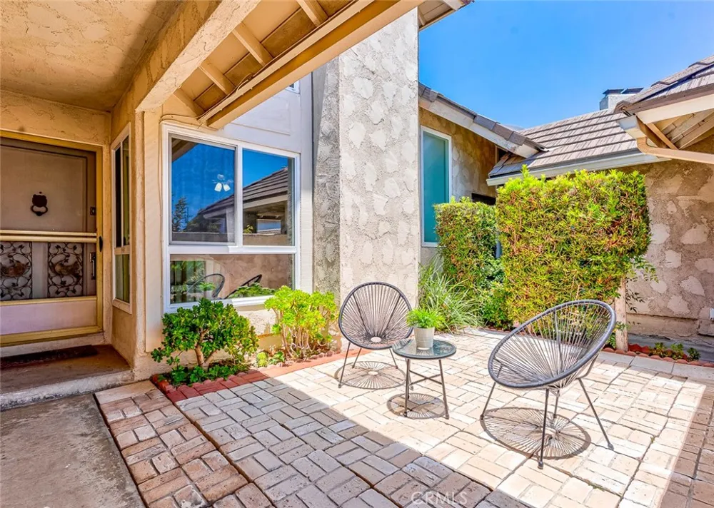 8237 Henshaw Buena Park, CA 90621