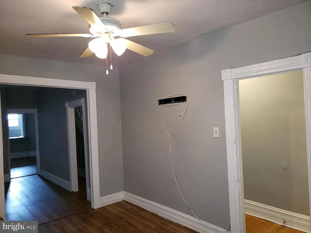 30 MONTGOMERY PLACE Trenton, NJ 08618