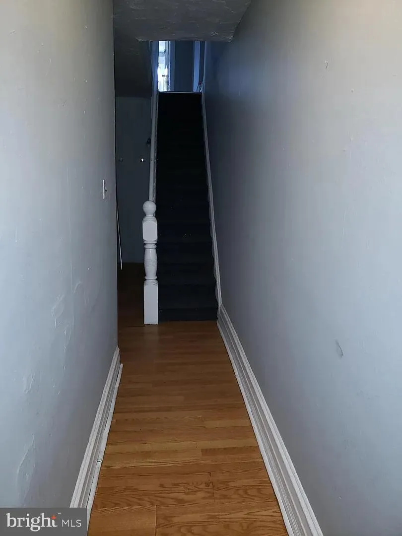 30 MONTGOMERY PLACE Trenton, NJ 08618