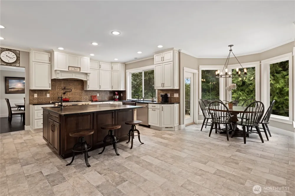 17313 187th Place SE Renton, WA 98058